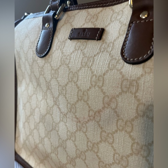 GUCCI Supreme GG Joy Tote cream brown medium - Picture 4 of 14